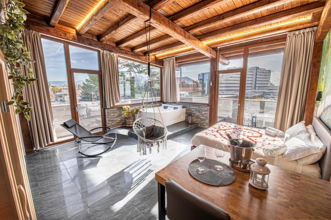 Virtus Prestige - Rooms & Apartments Рим Экстерьер фото