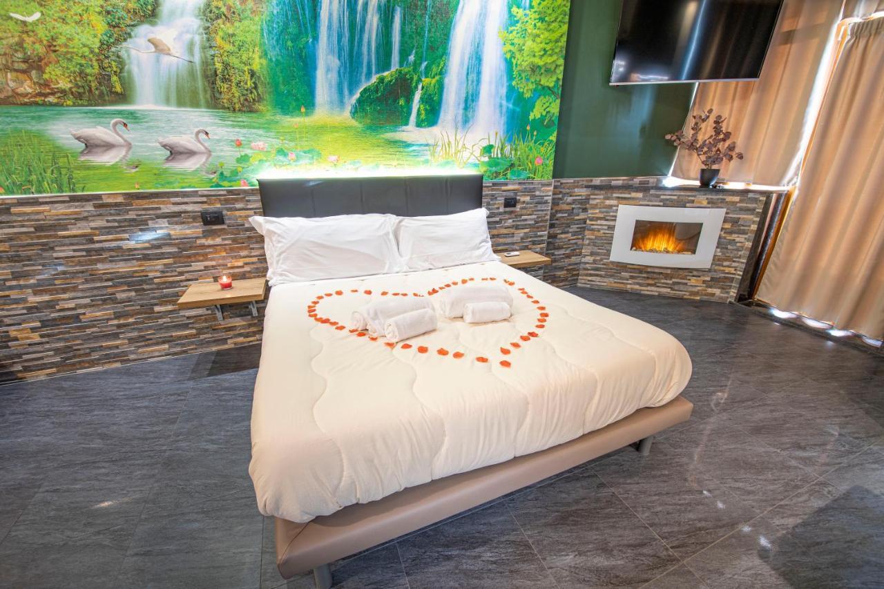 Virtus Prestige - Rooms & Apartments Рим Экстерьер фото